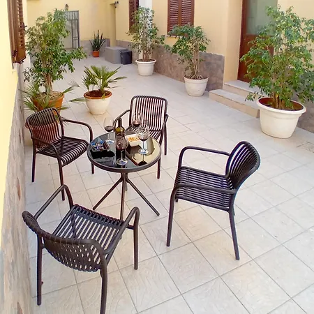 Casa Turistica Baglio Giallo Holiday home *